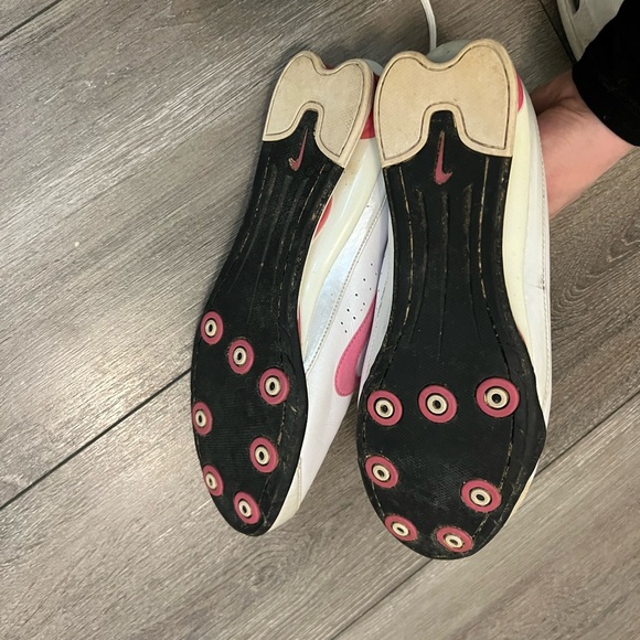 Nike White and Pink Athletic Shoes - Picture 4 of 4